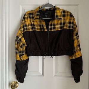 Mesh/Polyster Yellow and Black Checkered Jacket Cropped Size Medium